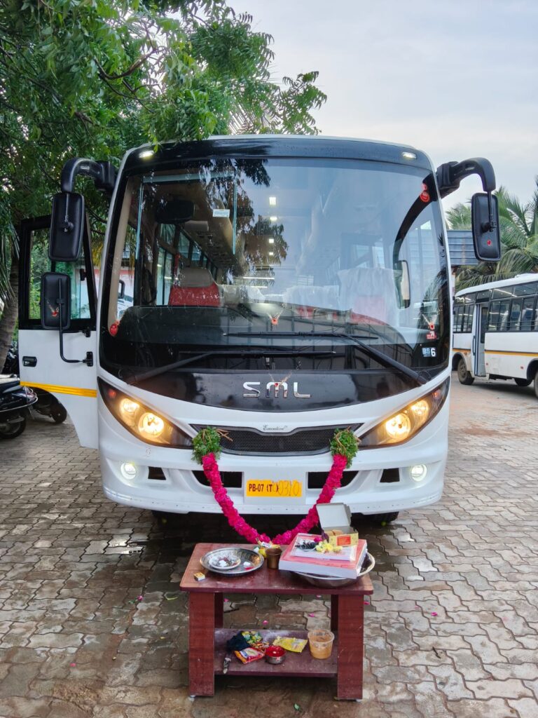 SML 36 Seater rental in Pondicherry - Isuzu Executive rental